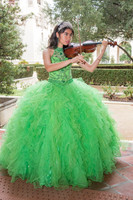 Diana Cordava-quinceanera-sweetsixteens-weddings-family-portrait