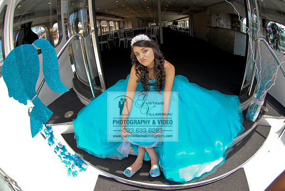 (323) 633-8283, Quinceaneras fotografia y video en Electra Cruis