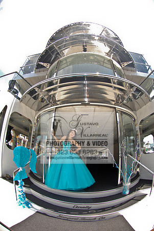 (323) 633-8283, Quinceaneras fotografia y video en Electra Cruis