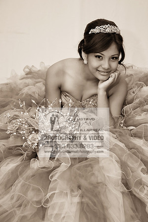 quinceaneras pictures in the Montebello City park, (323) 633-828