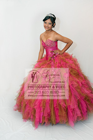 quinceaneras pictures in the Montebello City park, (323) 633-828