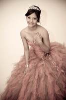 quinceaneras pictures in the Montebello City park, (323) 633-828