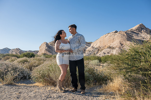 Steven and Genesis engagement photo session at Phelan Ca, weddings, quinceaneras by Gustavo Villarreal Photographer, videographer, 323-633-8283