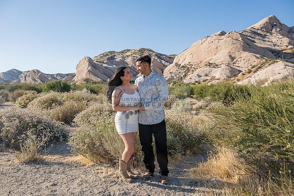 Steven and Genesis engagement photo session at Phelan Ca, weddings, quinceaneras by Gustavo Villarreal Photographer, videographer, 323-633-8283