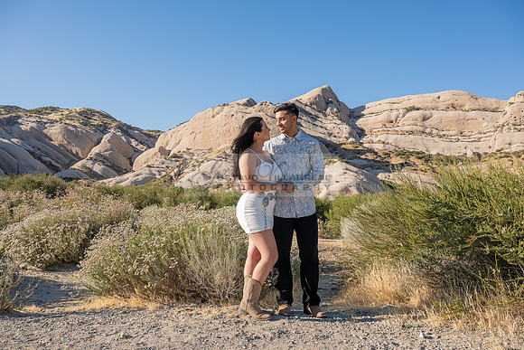Steven and Genesis engagement photo session at Phelan Ca, weddings, quinceaneras by Gustavo Villarreal Photographer, videographer, 323-633-8283