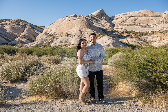 Steven and Genesis engagement photo session at Phelan Ca, weddings, quinceaneras by Gustavo Villarreal Photographer, videographer, 323-633-8283