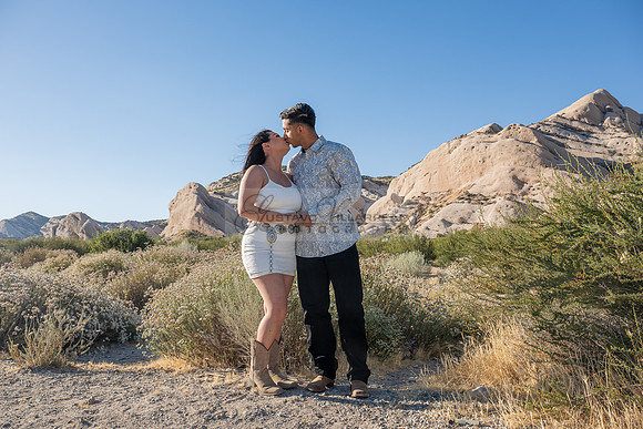 Steven and Genesis engagement photo session at Phelan Ca, weddings, quinceaneras by Gustavo Villarreal Photographer, videographer, 323-633-8283