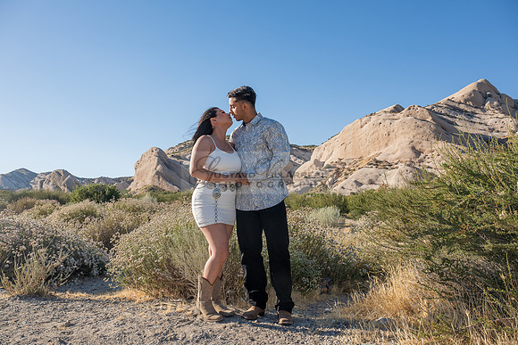 Steven and Genesis engagement photo session at Phelan Ca, weddings, quinceaneras by Gustavo Villarreal Photographer, videographer, 323-633-8283