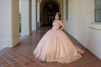 Grace Navarrete sweet 16 photo session at historic place in Pasadena California, Gustavo Villarreal Photographer, videographer, 323-633-8283, www.gvphotoandvideo.com