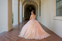 Grace Navarrete sweet 16 photo session at historic place in Pasadena California, Gustavo Villarreal Photographer, videographer, 323-633-8283, www.gvphotoandvideo.com