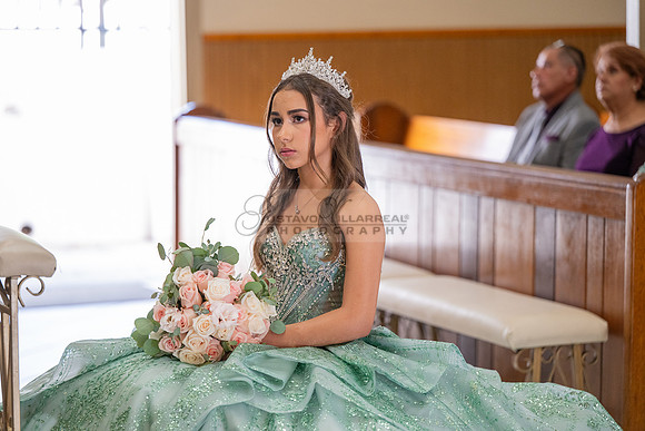 Mariajose quinceanera celebration, ceremony reception at Luminarias Restaurant in Monterey Park Ca, Gustavo Villarreal Photographer, videographer, 323-633-8283, www.gustavovillarreal.com