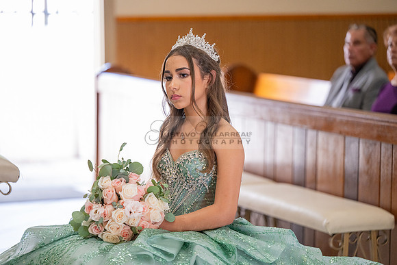 Mariajose quinceanera celebration, ceremony reception at Luminarias Restaurant in Monterey Park Ca, Gustavo Villarreal Photographer, videographer, 323-633-8283, www.gustavovillarreal.com