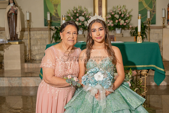 Mariajose quinceanera celebration, ceremony reception at Luminarias Restaurant in Monterey Park Ca, Gustavo Villarreal Photographer, videographer, 323-633-8283, www.gustavovillarreal.com