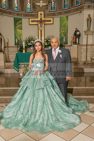 Mariajose quinceanera celebration, ceremony reception at Luminarias Restaurant in Monterey Park Ca, Gustavo Villarreal Photographer, videographer, 323-633-8283, www.gustavovillarreal.com