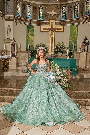 Mariajose quinceanera celebration, ceremony reception at Luminarias Restaurant in Monterey Park Ca, Gustavo Villarreal Photographer, videographer, 323-633-8283, www.gustavovillarreal.com