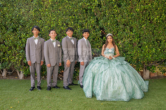 Mariajose quinceanera celebration, ceremony reception at Luminarias Restaurant in Monterey Park Ca, Gustavo Villarreal Photographer, videographer, 323-633-8283, www.gustavovillarreal.com