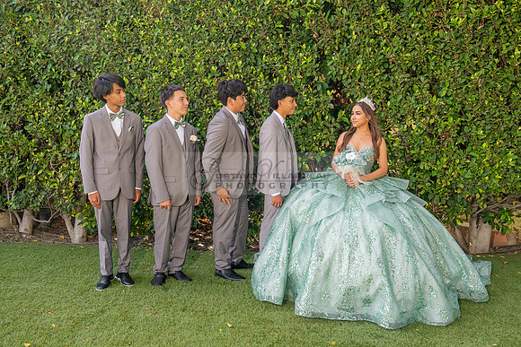Mariajose quinceanera celebration, ceremony reception at Luminarias Restaurant in Monterey Park Ca, Gustavo Villarreal Photographer, videographer, 323-633-8283, www.gustavovillarreal.com
