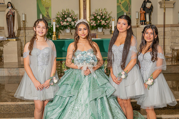 Mariajose quinceanera celebration, ceremony reception at Luminarias Restaurant in Monterey Park Ca, Gustavo Villarreal Photographer, videographer, 323-633-8283, www.gustavovillarreal.com