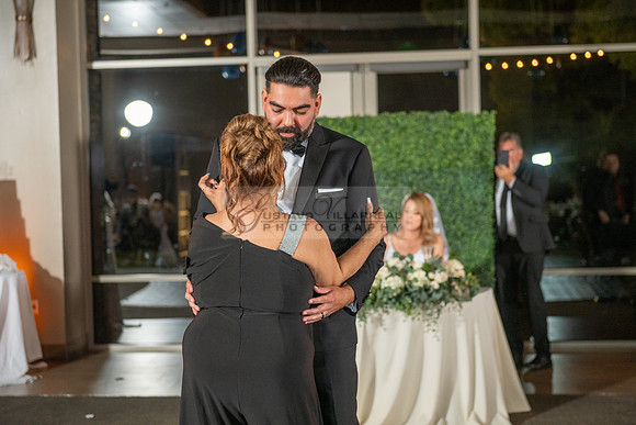 Alberto y Lourdes wedding celebration, photographer, videographer at Rio Hondo country Club in Downey Ca. Gustavo Villarreal photography, 323-633-8283, www.gvphotoandvideo.com