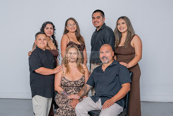Jason family portraits in Whittier Ca, Gustavo Villarreal Photography, 323-633-8283, www.gvphotoandvideo.com