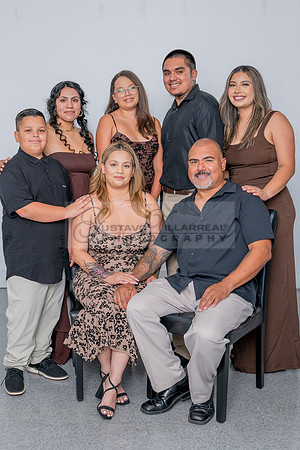 Jason family portraits in Whittier Ca, Gustavo Villarreal Photography, 323-633-8283, www.gvphotoandvideo.com