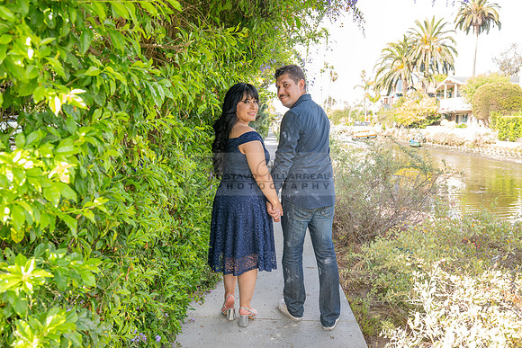 Karina and Raul engagement photos session, wedding photos at Venice Canals in Venice Beach California, Photography and videography by Gustavo Villarreal photographer, 323-633-8283, www.gvphotoandvideo
