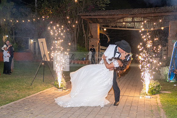 Lalo and Indira wedding, boda en Puga Nayarit Mexico, Gustavo Villarreal Photography, 323-633-8283, www.gustavovillarreal.com
