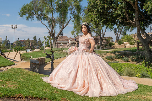 Grace Navarrete quinceanera photography, videography session at Heritage Park in Cerritos Ca, Gustavo Villarreal Photography, 323-633-8283, www.gvphotoandvideo.com