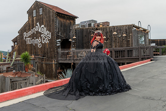 Ariana Soto, Quinceanera celebration reception and ceremony at Pomona Valley Mining and Company in Pomona Ca, Photographer and videographer by Gustavo Villarreal, 323-633-8283, www.gvphotoandvideo.com