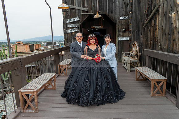 Ariana Soto, Quinceanera celebration reception and ceremony at Pomona Valley Mining and Company in Pomona Ca, Photographer and videographer by Gustavo Villarreal, 323-633-8283, www.gvphotoandvideo.com