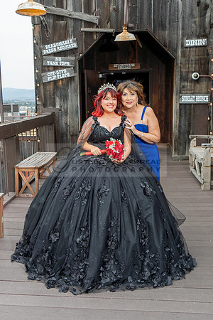 Ariana Soto, Quinceanera celebration reception and ceremony at Pomona Valley Mining and Company in Pomona Ca, Photographer and videographer by Gustavo Villarreal, 323-633-8283, www.gvphotoandvideo.com