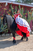 Sabrina Ai Crescencio quinceanera photoshoot photo, video en caballos, Duarte Ca, 323-633-8283, www.gvphotoandvideo.com