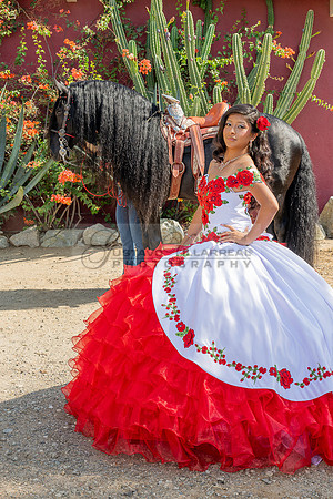Sabrina Ai Crescencio quinceanera photoshoot photo, video en caballos, Duarte Ca, 323-633-8283, www.gvphotoandvideo.com