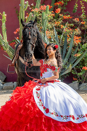 Sabrina Ai Crescencio quinceanera photoshoot photo, video en caballos, Duarte Ca, 323-633-8283, www.gvphotoandvideo.com