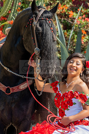 Sabrina Ai Crescencio quinceanera photoshoot photo, video en caballos, Duarte Ca, 323-633-8283, www.gvphotoandvideo.com