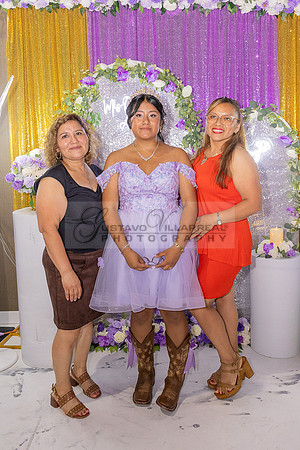 Amy Lopez quinceanera event celebration in Los Angeles Ca, photography and videography by Gustavo Villarreal. 323-633-8283, www.gvphotoandvideo.com