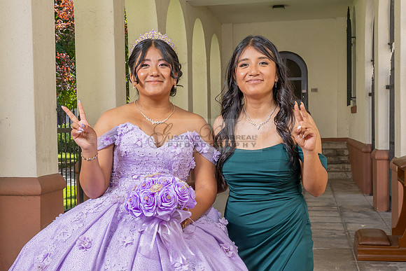 Amy Lopez quinceanera event celebration in Los Angeles Ca, photography and videography by Gustavo Villarreal. 323-633-8283, www.gvphotoandvideo.com