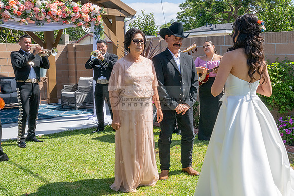 Margarita and Quinn wedding celebration, ceremony, reception, in Santa Ana Ca, Irvine, Orange County, Gustavo Villarreal Photography, 323-633-8283, www.gustavovillarreal.com