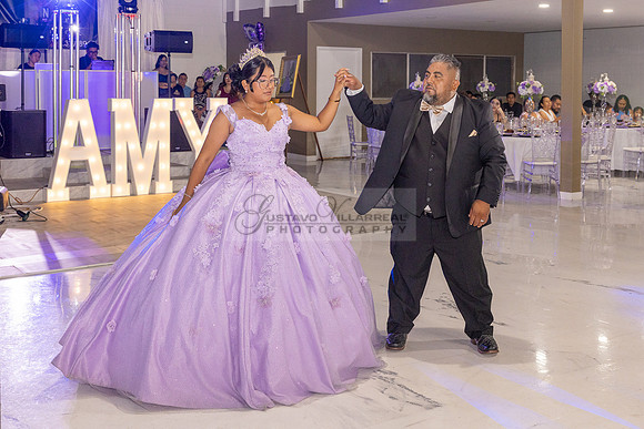 Amy Lopez quinceanera event celebration in Los Angeles Ca, photography and videography by Gustavo Villarreal. 323-633-8283, www.gvphotoandvideo.com
