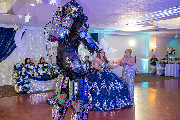 Lydia Grace Quinceanera celebration photography, videography at Luminarias Restaurant in Monterey Park Ca by Gustavo Villarreal photography, 323-633-8283
