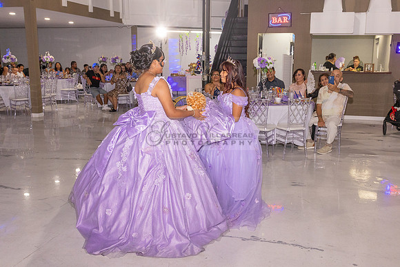 Amy Lopez quinceanera event celebration in Los Angeles Ca, photography and videography by Gustavo Villarreal. 323-633-8283, www.gvphotoandvideo.com