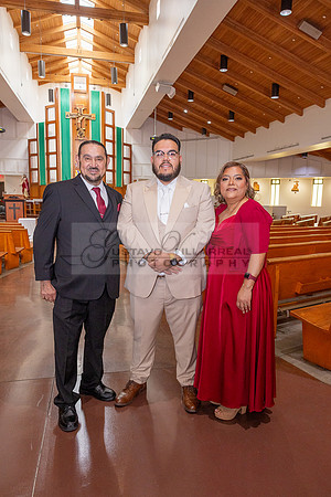 LINK #1-Luis and Luisa wedding celebration in Santa Ana Ca, reception at the Love Songs Venue in Perris Ca, photography and videography by Gustavo Villarreal, 323-633-8283, www.gvphotoandvideo.com