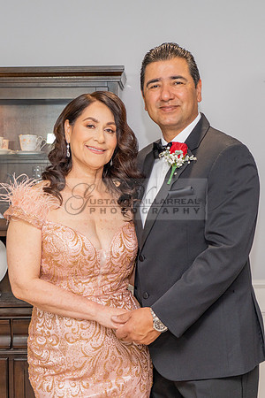 Susana and Jon wedding celebration at Candlewood Country Club in Whittier Ca, Gustavo Villarreal photographer, videographer 323-633-8283, www.gvphotoandvideo.com