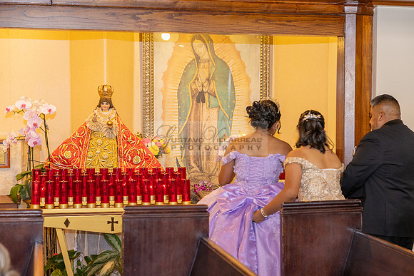 Amy Lopez quinceanera event celebration in Los Angeles Ca, photography and videography by Gustavo Villarreal. 323-633-8283, www.gvphotoandvideo.com