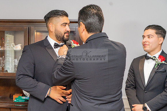 Susana and Jon wedding celebration at Candlewood Country Club in Whittier Ca, Gustavo Villarreal photographer, videographer 323-633-8283, www.gvphotoandvideo.com