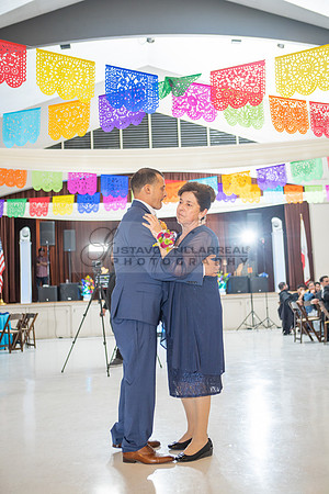 Reyna and Rene wedding celebration, reception, photographer, videographer at Pasadena city hall in Pasadena Ca, Gustavo Villarreal Photography, 323-633-8283, www.gvphotoandvideo.com