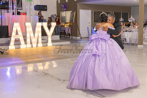 Amy Lopez quinceanera event celebration in Los Angeles Ca, photography and videography by Gustavo Villarreal. 323-633-8283, www.gvphotoandvideo.com