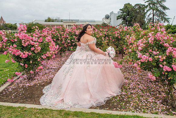 Guadalupe quinceanera photo session at Expo Center, Exposition Park Rose Garden in Los Angeles Ca by Gustavo Villarreal Photography, 323-633-8283, www.gvphotoandvideo.com