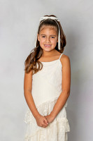 Denise dauhters, kids, family portriat in Whittier ca by Gustavo