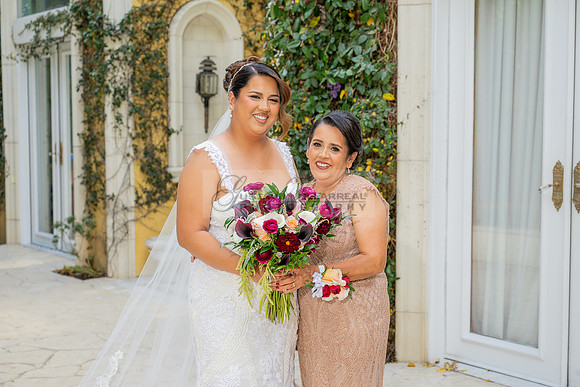 LINK #1-Ana Gabriela and Giovan wedding celebration, reception at Temple Emanuel of Beverly Hills Ca, wedding photos at Sunset States in Los Angeles California, photography and videography by Gustavo